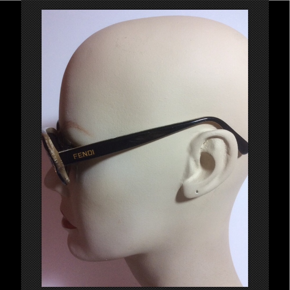 Fendi Fs200 Black Horn Rectangular Sunglasses Euc - image 3